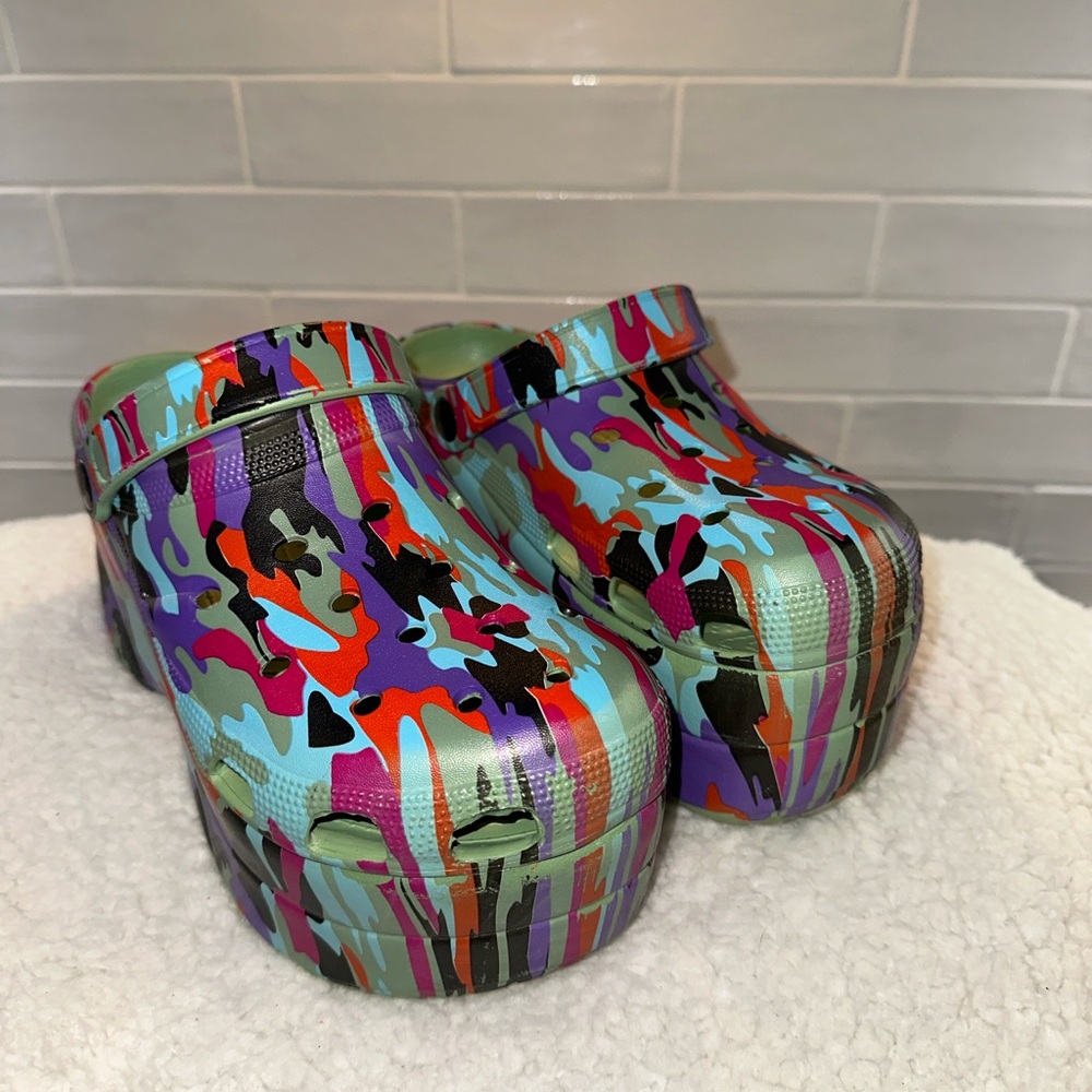 Multicolor Camo Platform Clogs